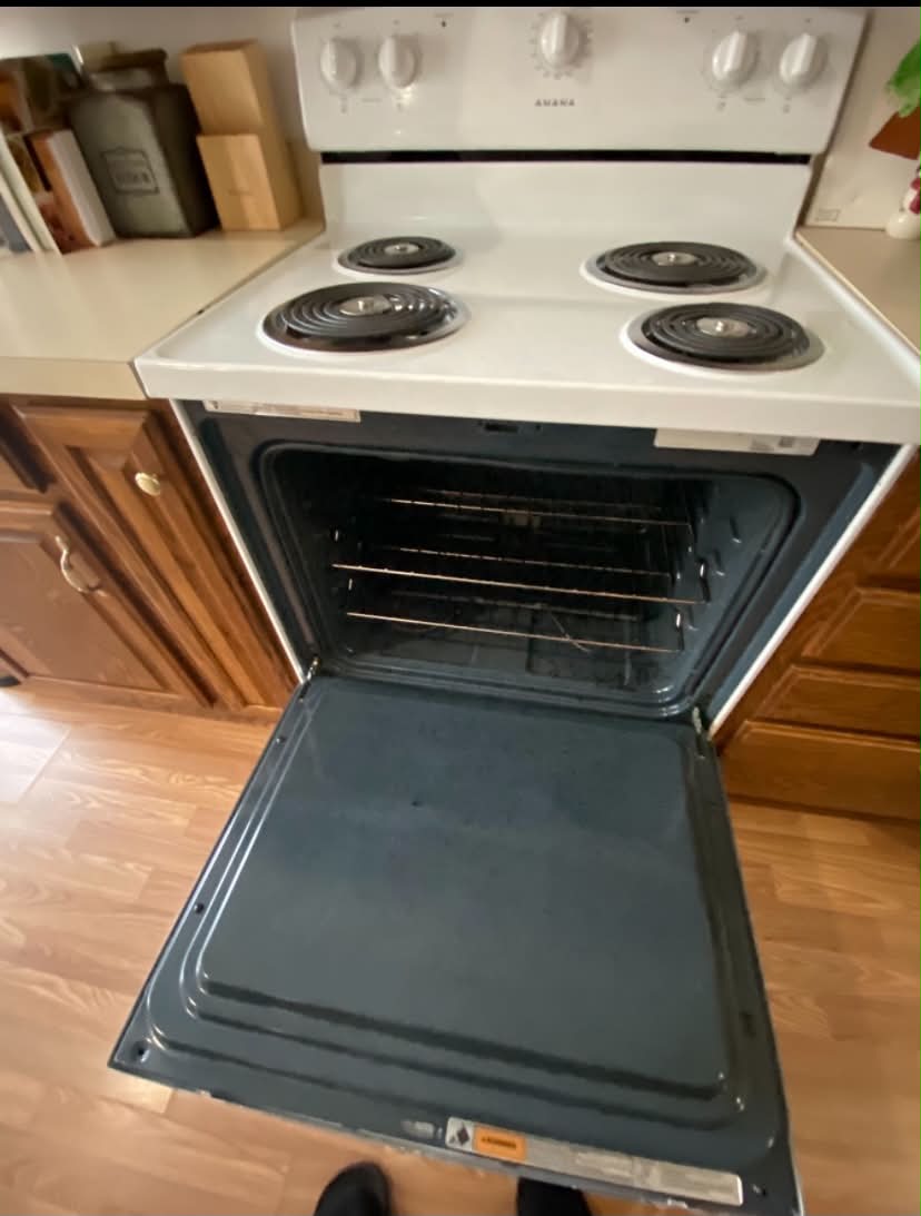 Stove and Oven After Cleaning